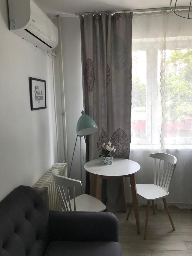 Home Apartment Luna 1 Skopje Buitenkant foto
