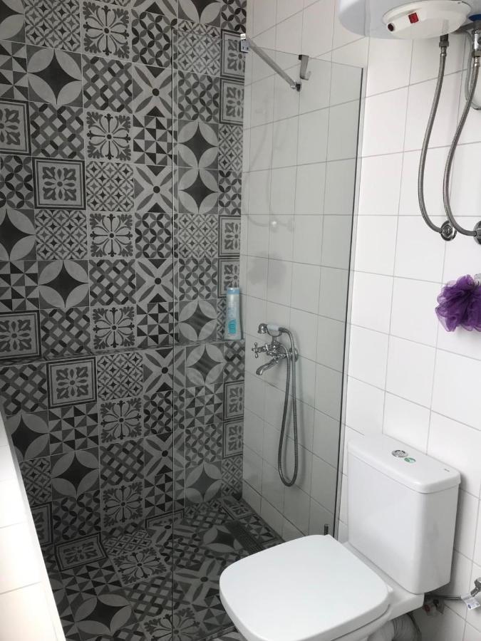Home Apartment Luna 1 Skopje Buitenkant foto